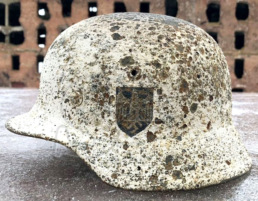 Winter camo helmet M40, Wehrmacht / from Stalingrad