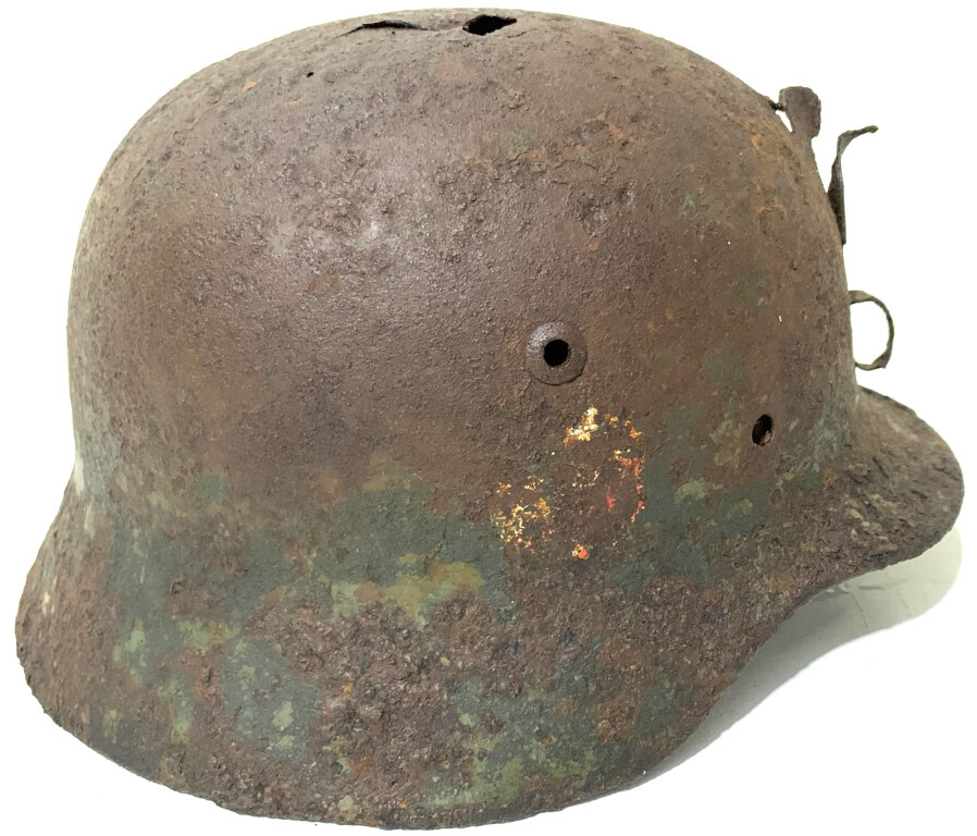 German helmet M35 / from Stalingrad