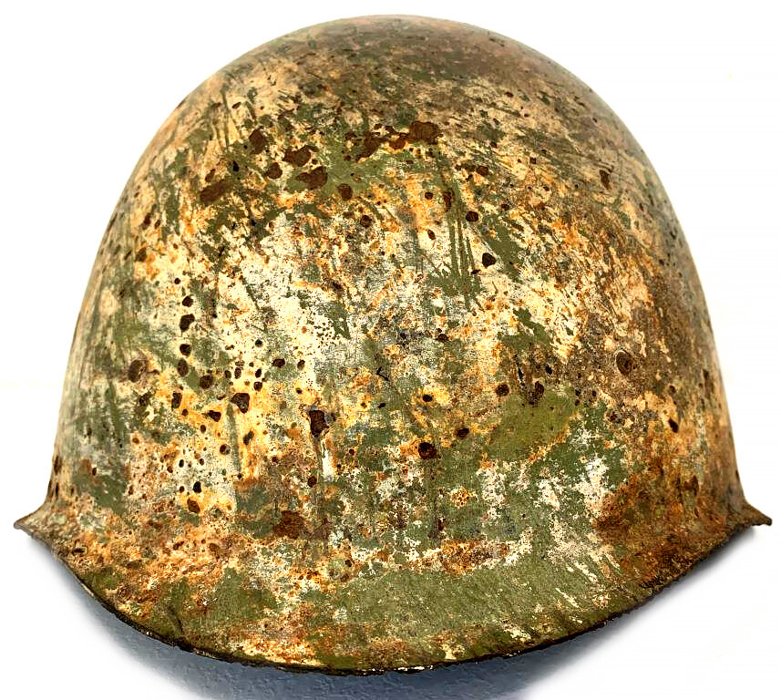 Soviet helmet SSh40 / from Leningrad