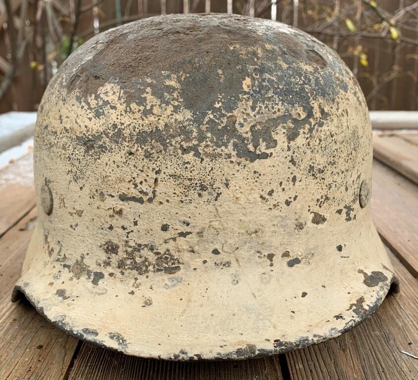 Winter camo German helmet M40 / from Leningrad