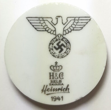 Refrigerator magnet from the dishes of the Deutsches Reich