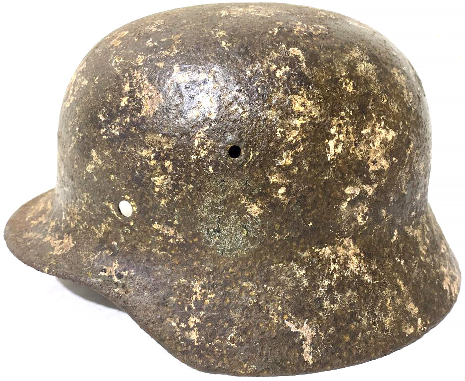 Winter camo German helmet M40 / from Stalingrad