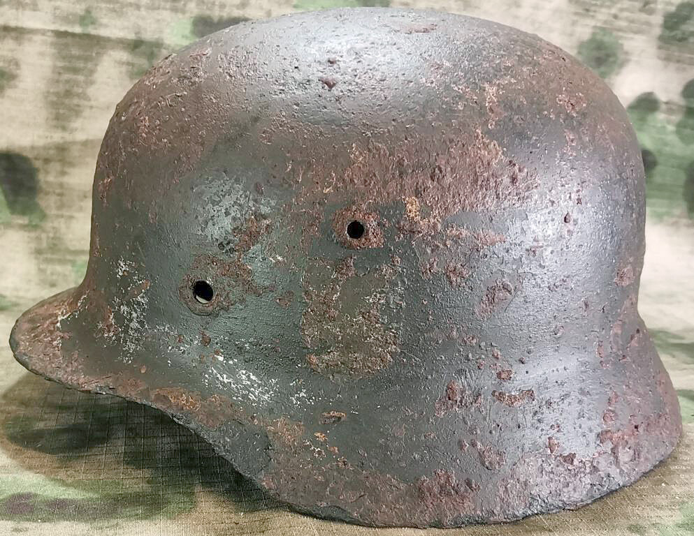 German helmet M35 / from Stalingrad