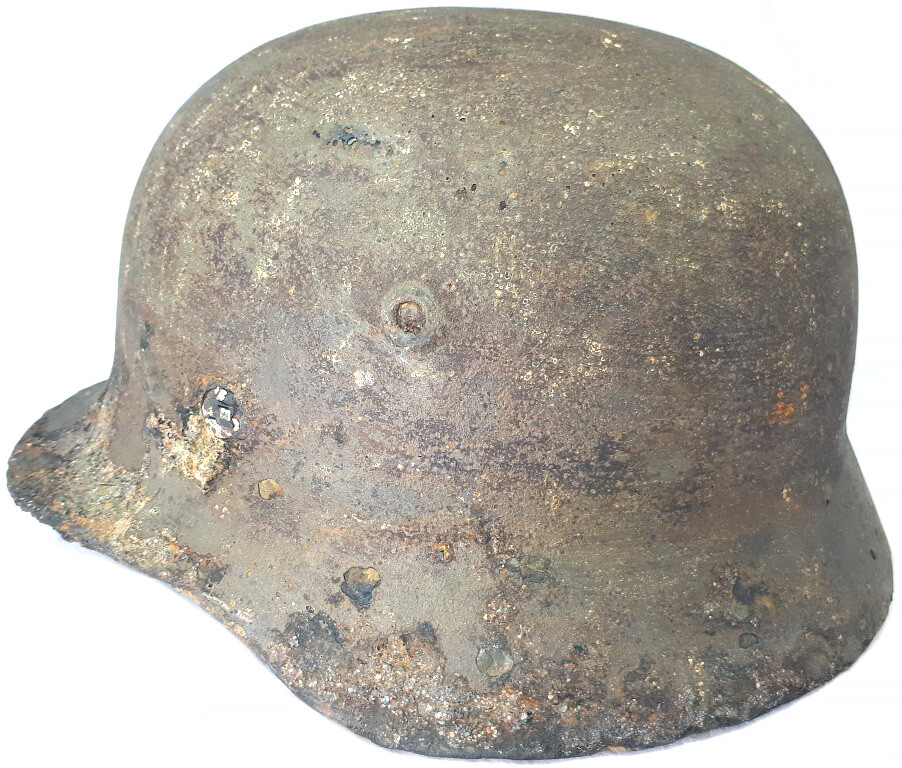 German helmet M40 / from Stalingrad