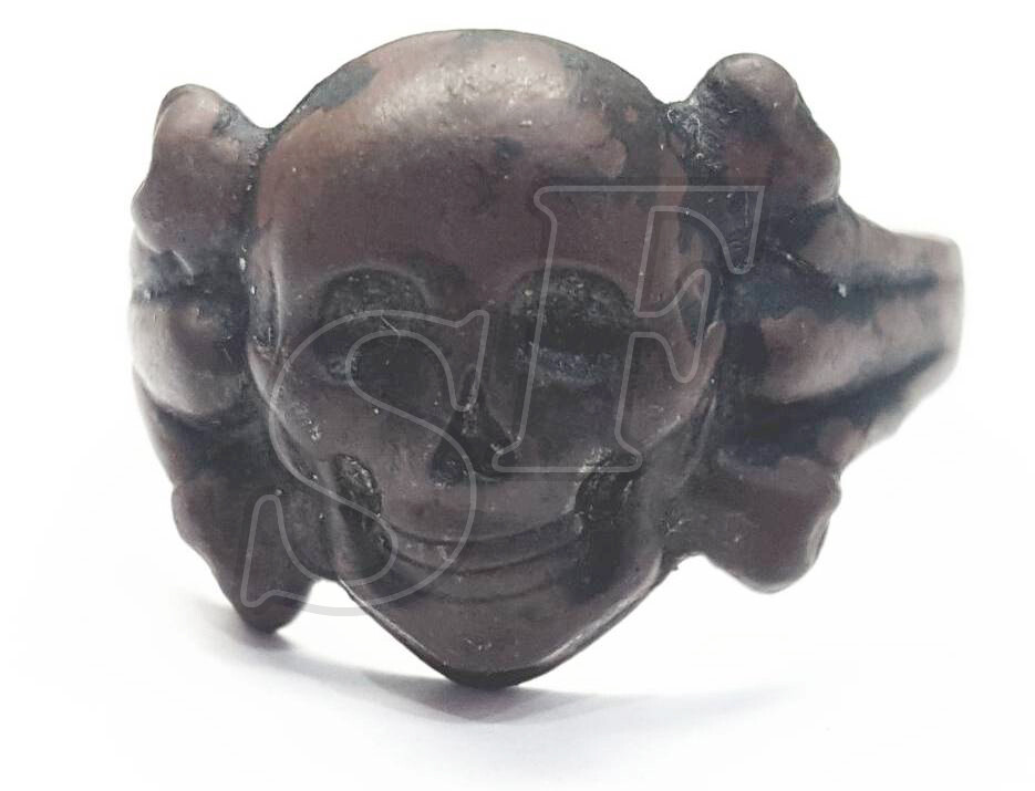 The skull ring of third Reich