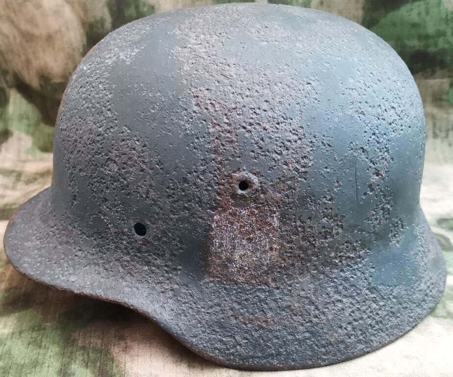 German helmet M40 / from Stalingrad