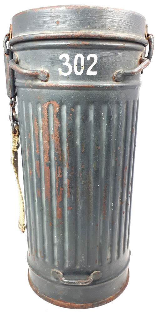 Gas mask canister
