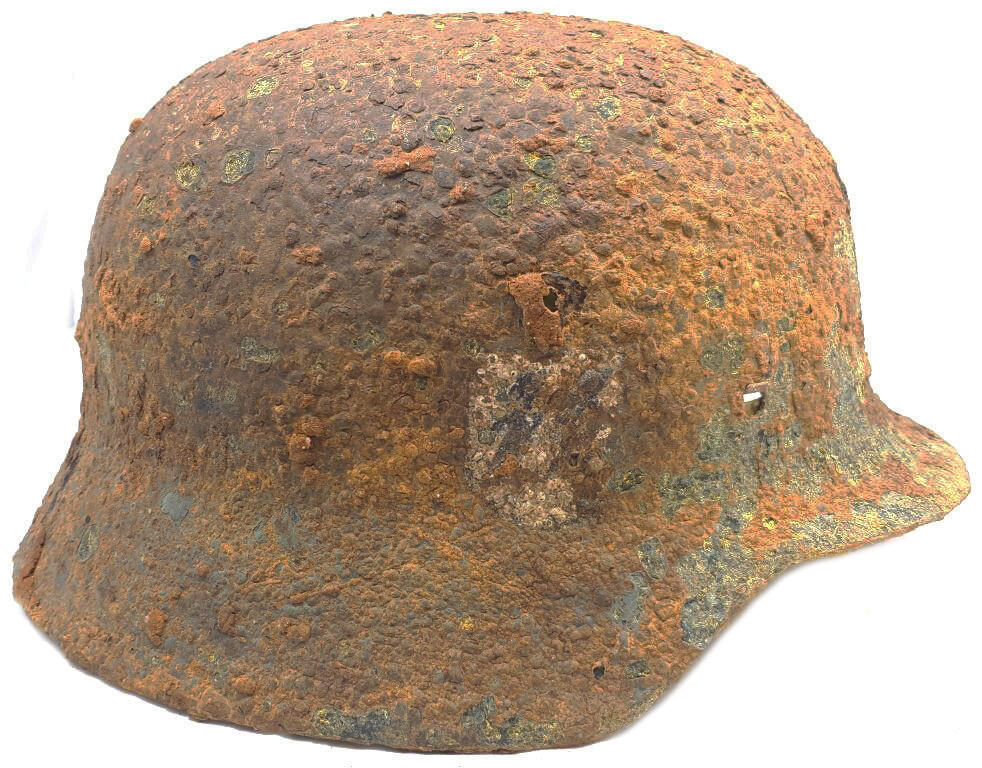 Waffen SS helmet M35 DD / from Novgorod