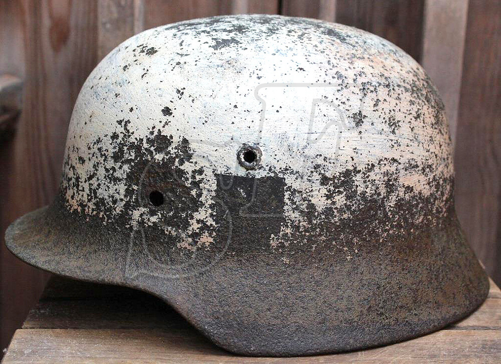 German helmet M35 / from Stalingrad