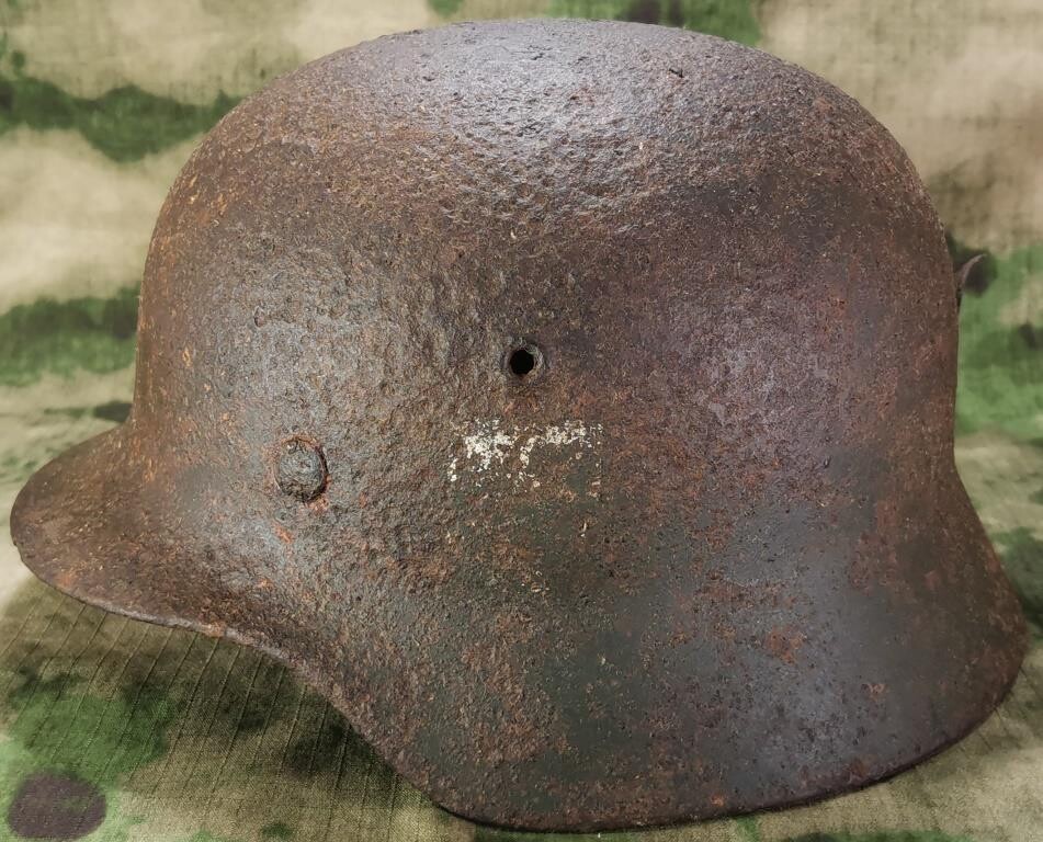 German helmet M40 / from Stalingrad