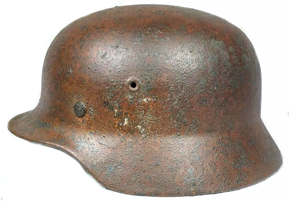 German helmet M40 / from Novgorod