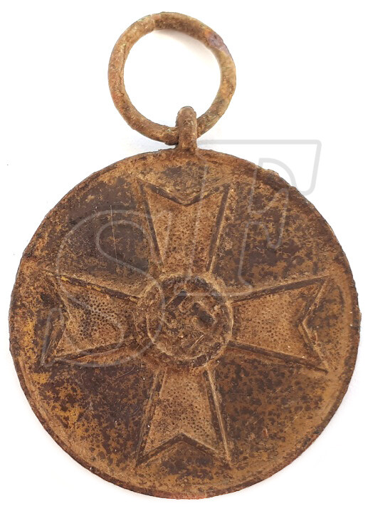 Medal of the Cross of military merits (Kriegsverdienstmedaille) / from Stalingrad