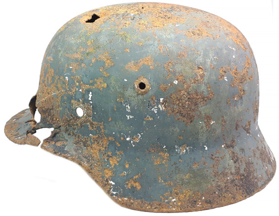 German helmet M35 / from Stalingrad