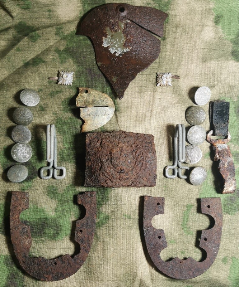 German soldier things from the shooting cell / from Stalingrad