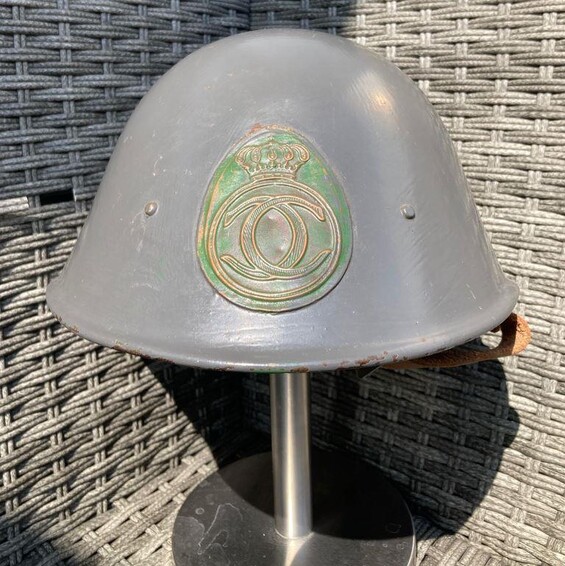 Romanian helmet