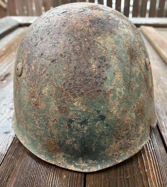 Italian helmet / from Rossosh