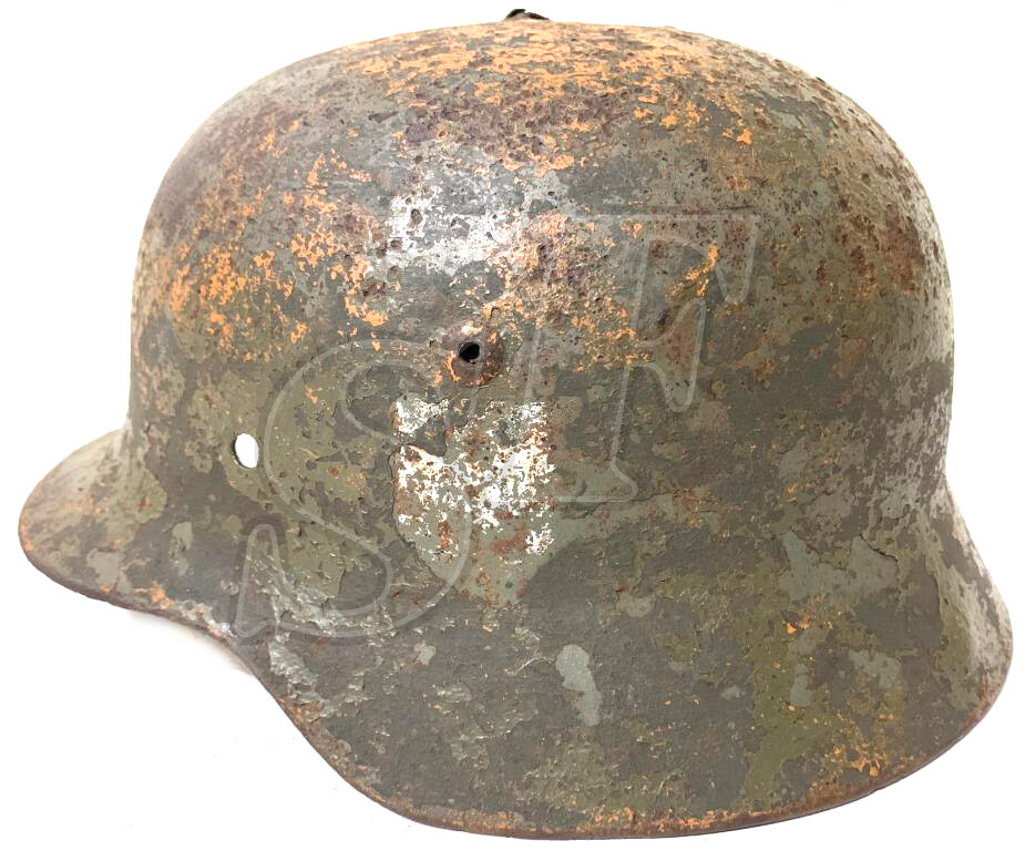 German helmet М35 / from Stalingrad
