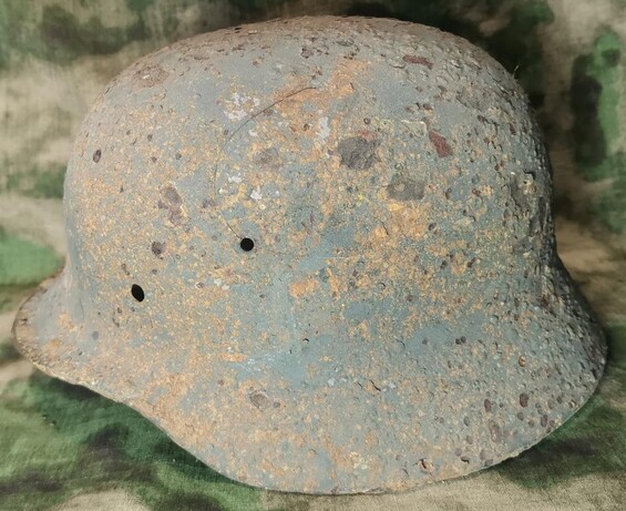 German helmet M40