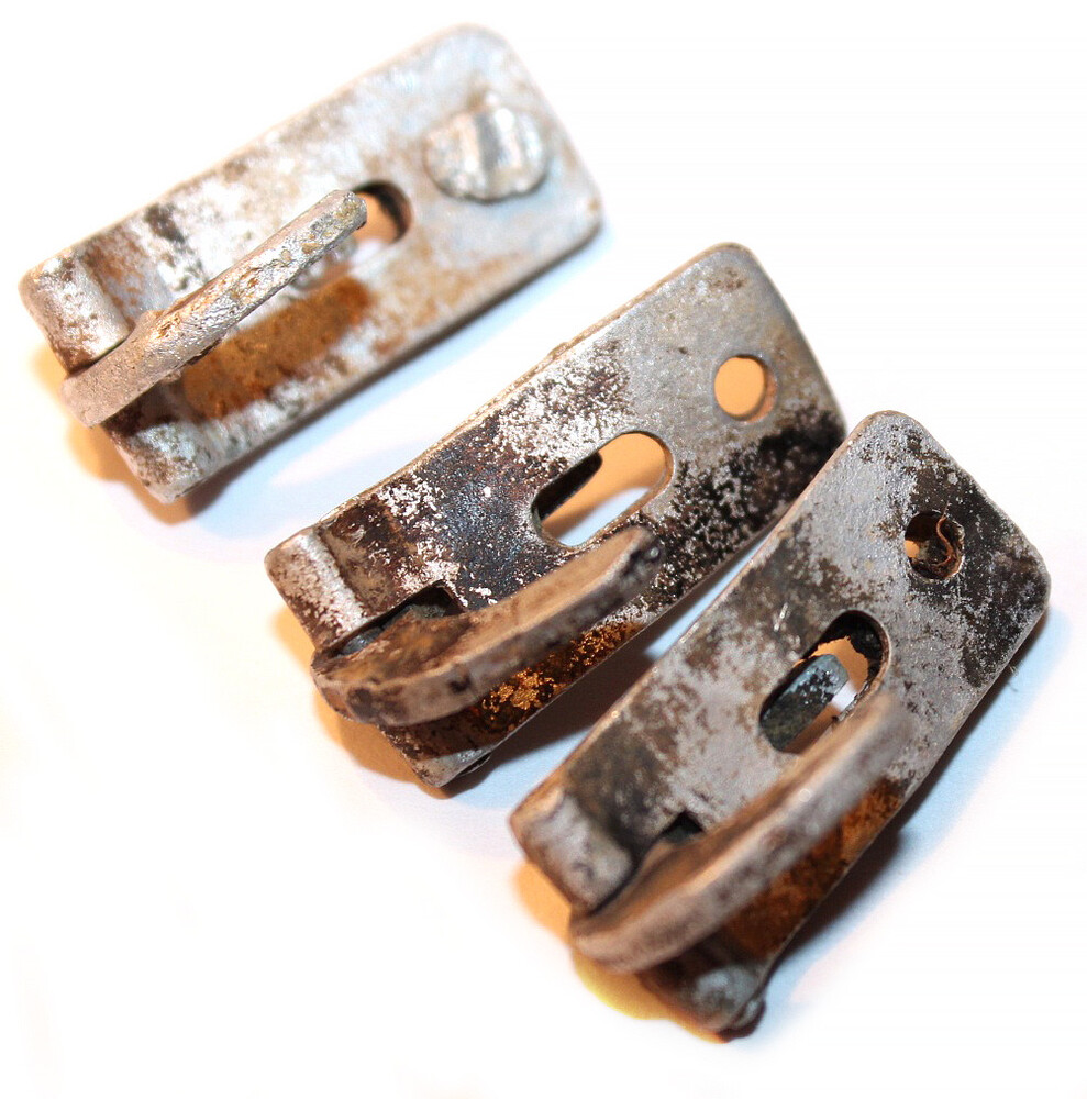 Hooks from the SS helmet cover / from Staraya Russa