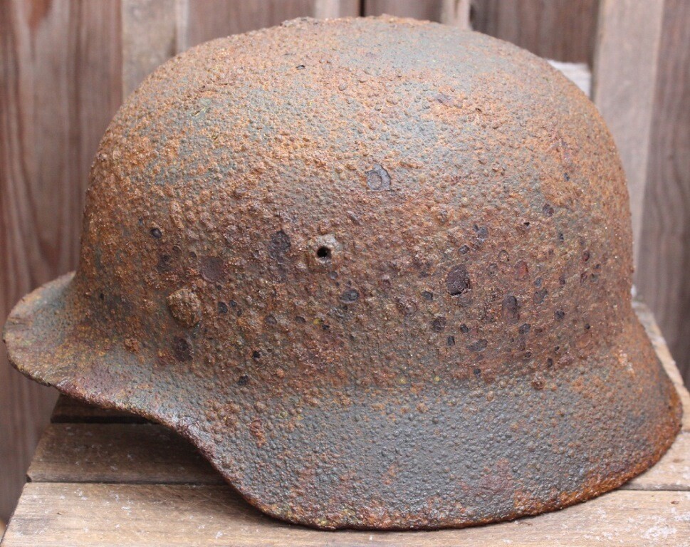 German helmet M35 / from Konigsberg