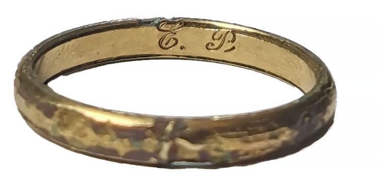 Gold-plated wedding ring / from Kursk