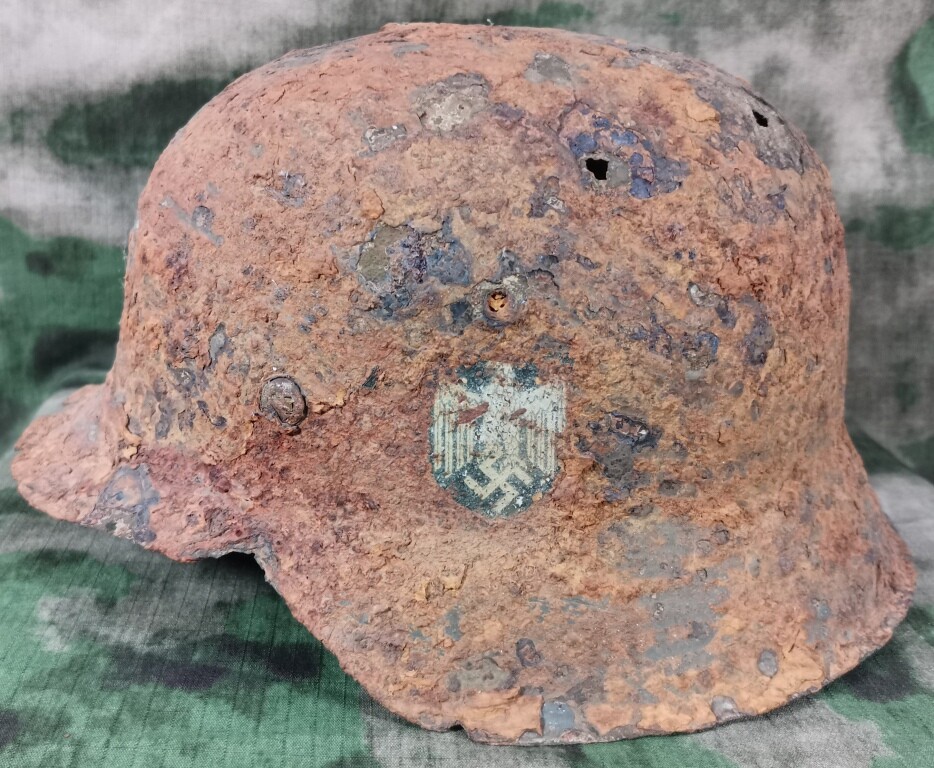 Wehrmacht helmet M42 / from Konigsberg