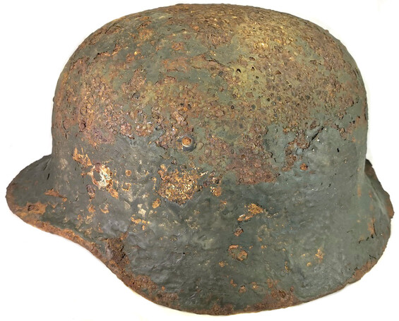 German helmet M40 / from Stalingrad