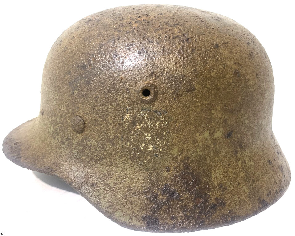 German helmet M40 / from Stalingrad