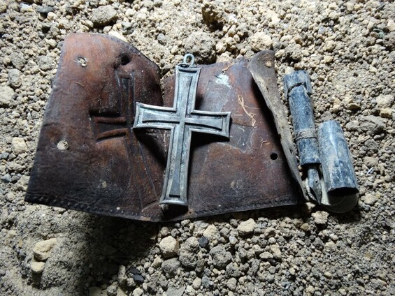 Large chaplain’s cross / from Stalingrad