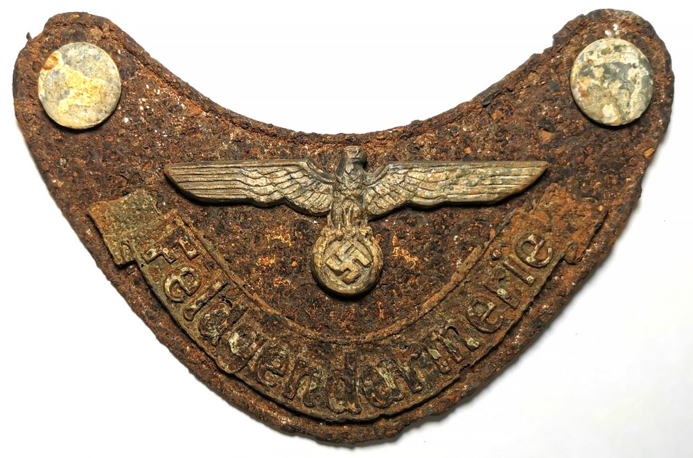 Gorget Feldgendarmerie / from Stalingrad