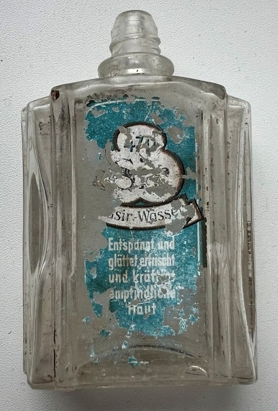 Perfume bottle / from Stalingrad