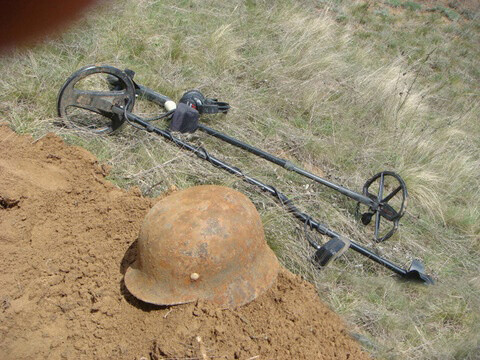 German helmet M35 / from Stalingrad
