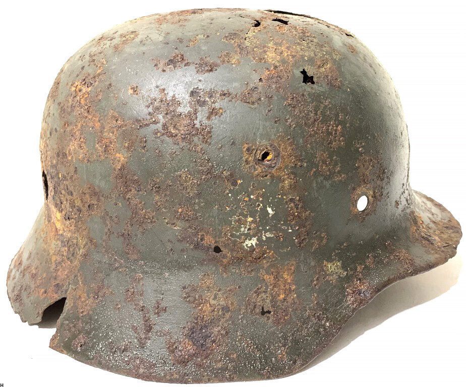 German helmet M35 / from Stalingrad