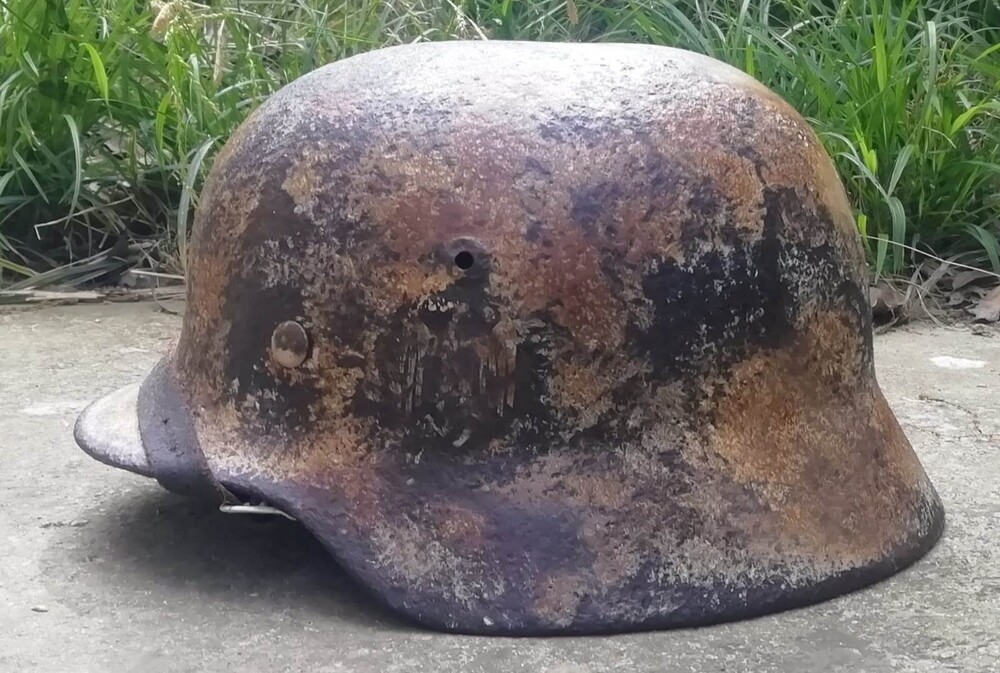 Restored German helmet M35, Wehrmacht