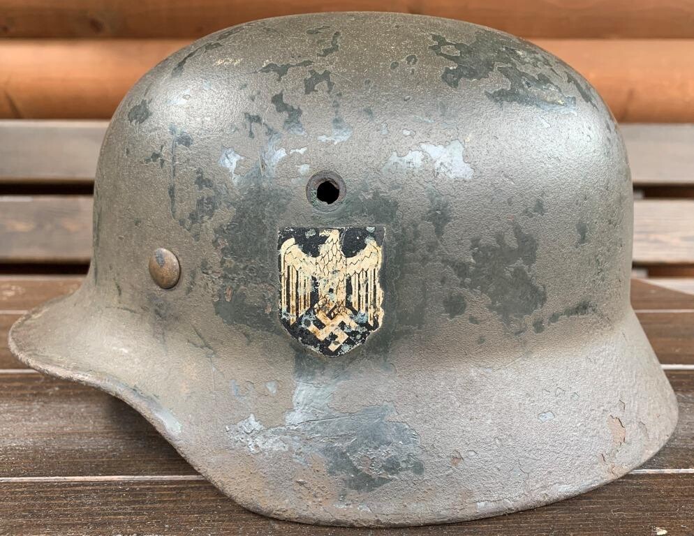Wehrmacht helmet M35 DD / from Stalingrad