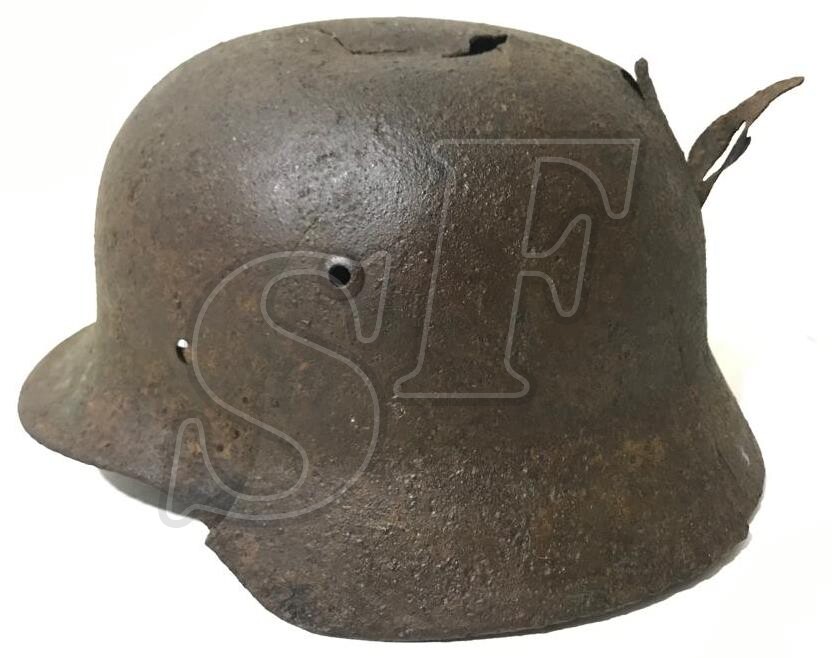German helmet М35 / from Stalingrad