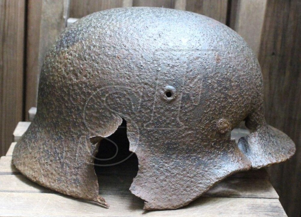 German helmet М40 / from Belarus