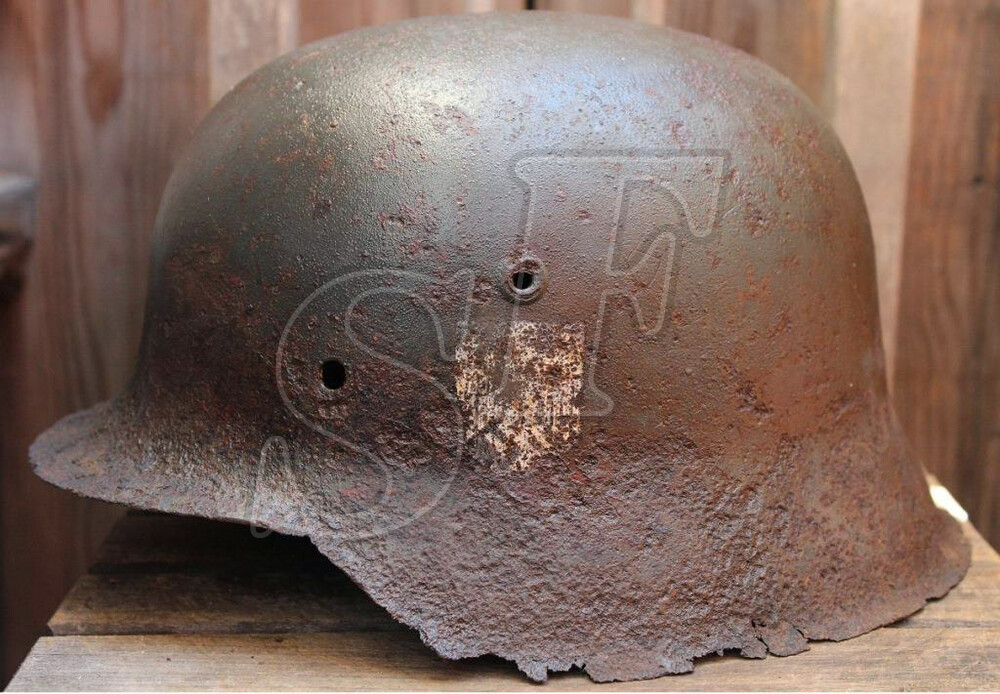 German helmet M42 / Novgorod