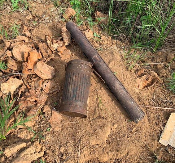 Gas mask short canister / from Stalingrad