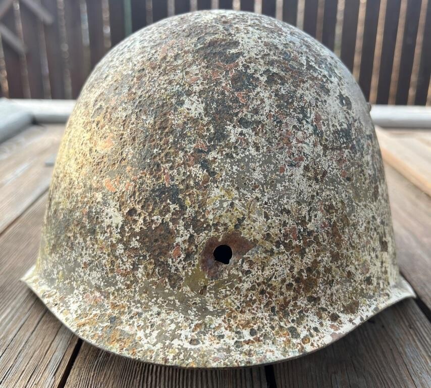 Soviet helmet SSh39 / from Stalingrad
