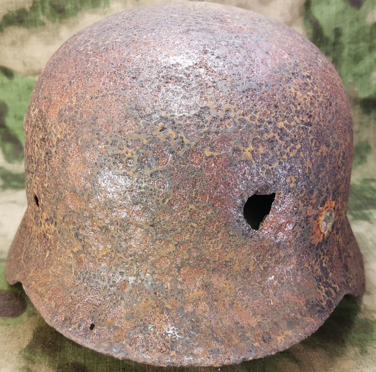 German helmet M35 / from Kalinin