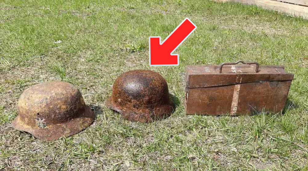 German helmet M35 / from Belarus