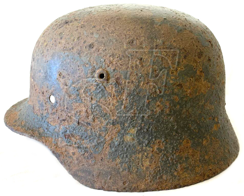 German helmet M35 / from Stalingrad