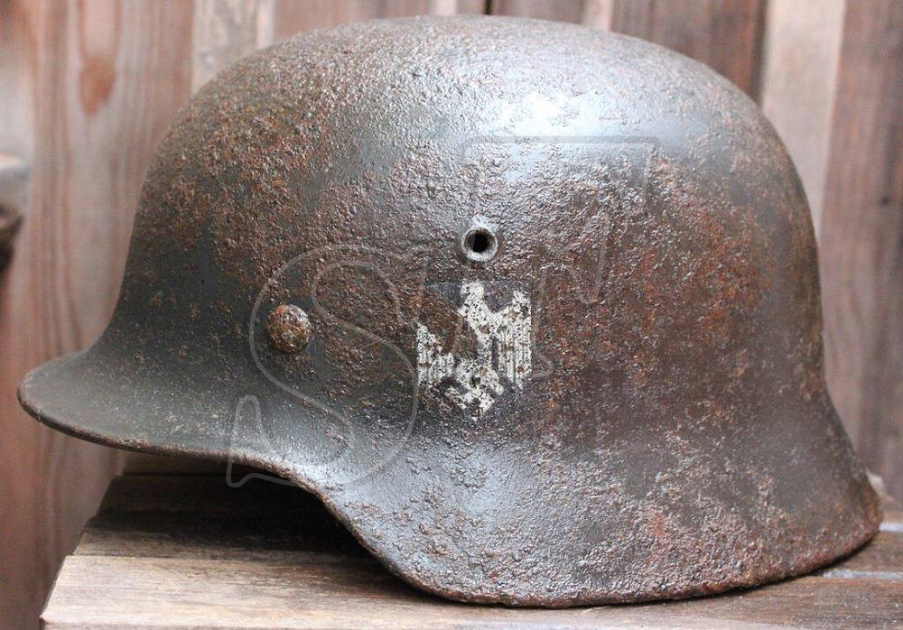 German helmet M40, Wehrmacht / from Stalingrad