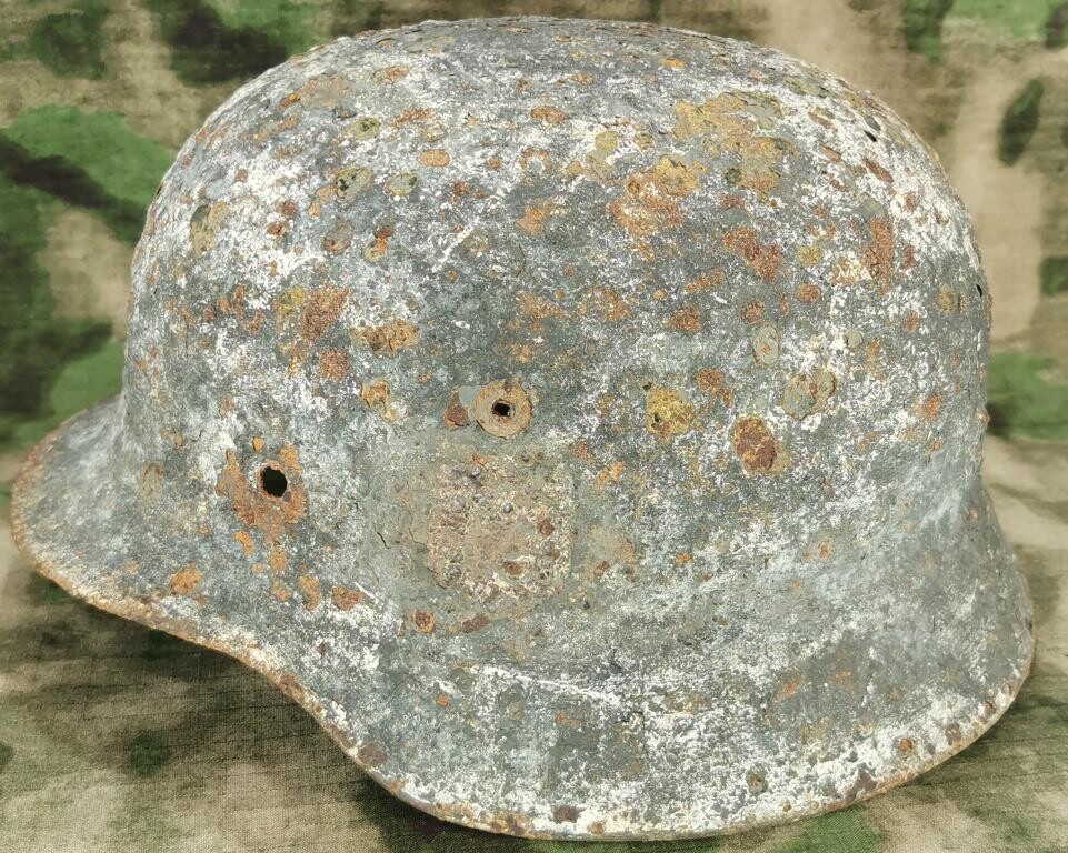 Winter camo Wehrmacht helmet M35 / from Koenigsberg
