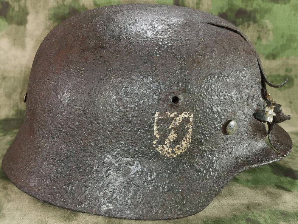 Waffen SS helmet M35 DD / from Demyansk pocket