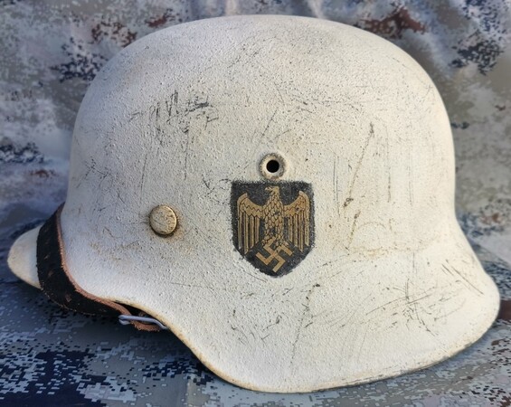 Restored German helmet M42, Winter camo Heer