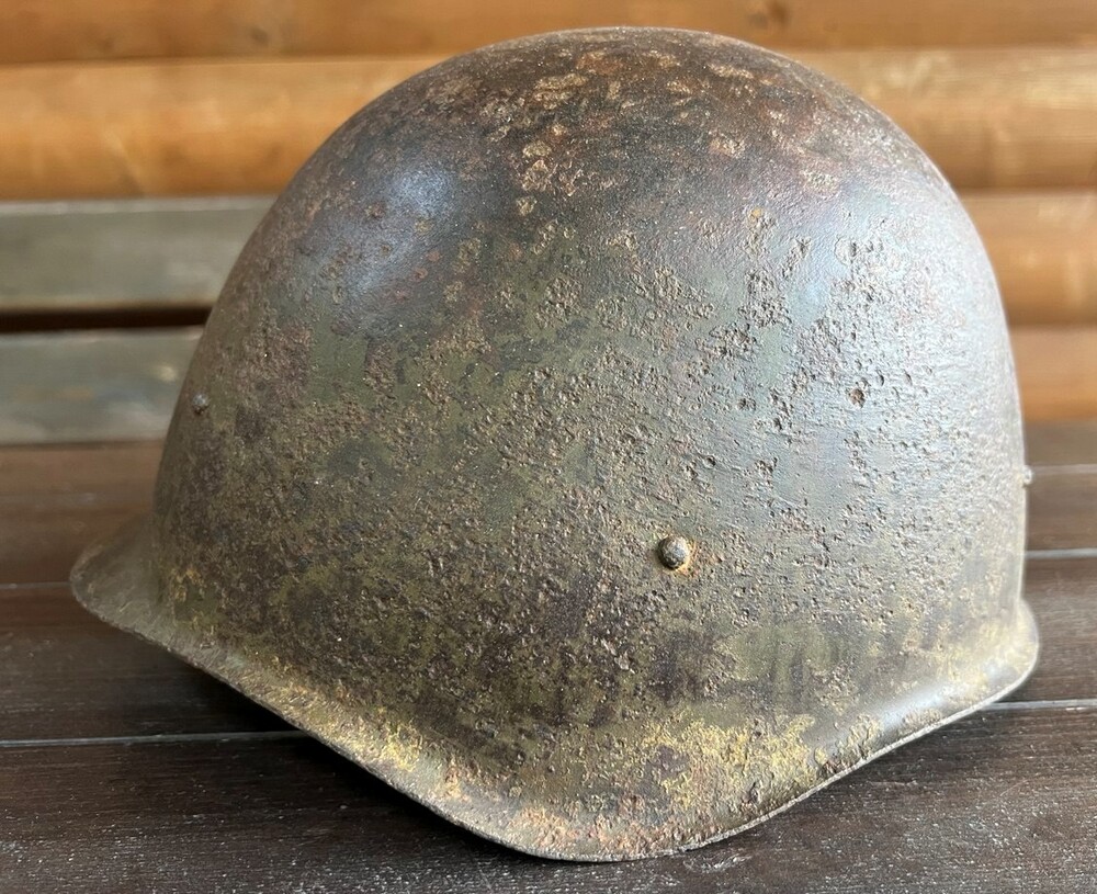 Soviet helmet SSh40 / from Stalingrad