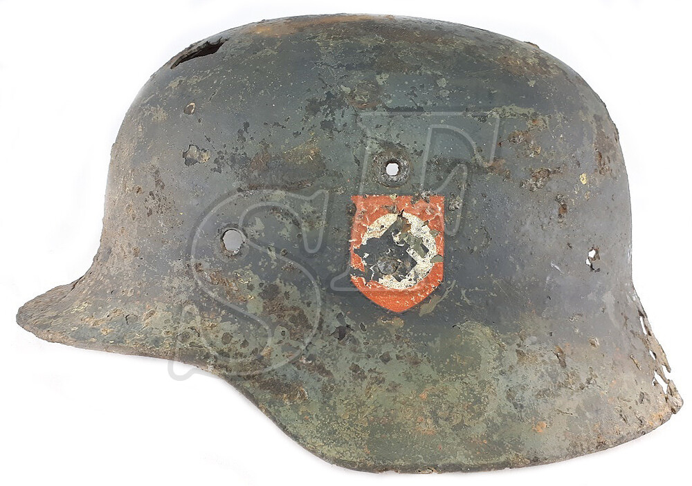 Waffen SS helmet M35 / from Demyansk