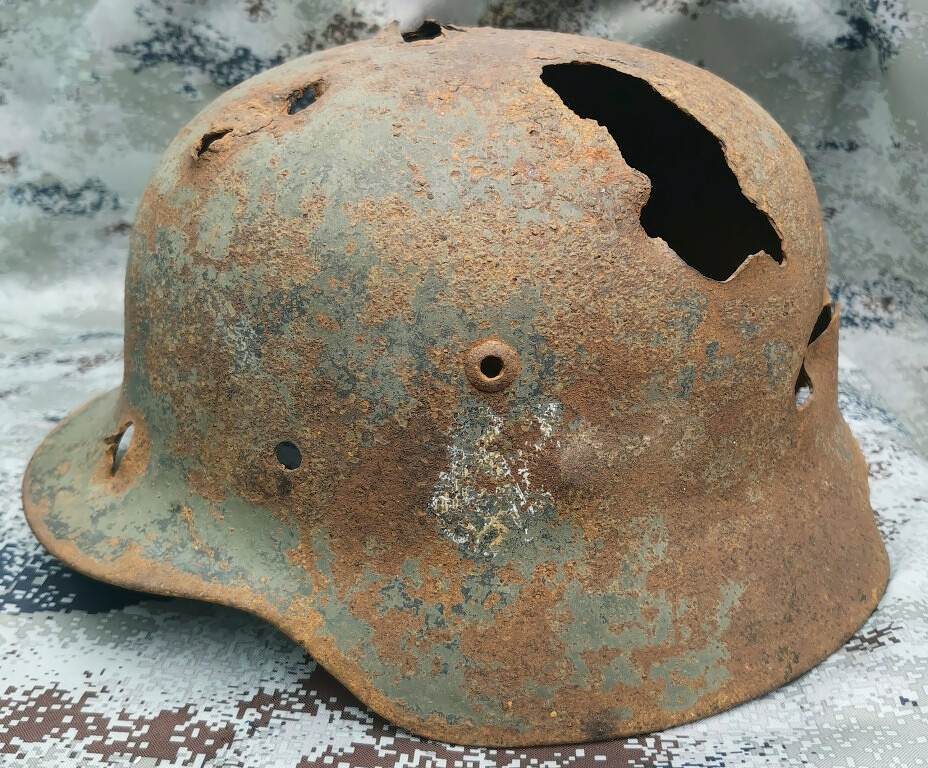 Wehrmacht helmet M35 DD / from Moscow